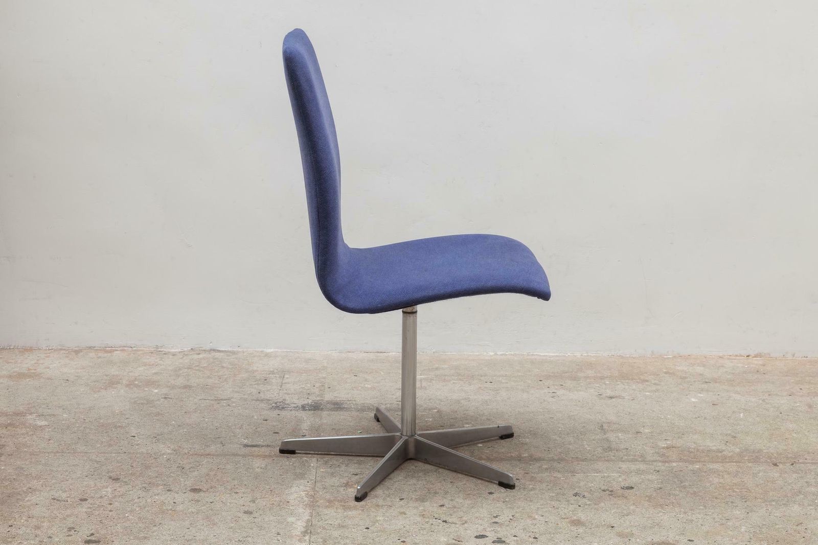 Fritz Hansen Oxford Desk Chair Designed By Arne Jacobsen, 1963 Denmark photo furniture