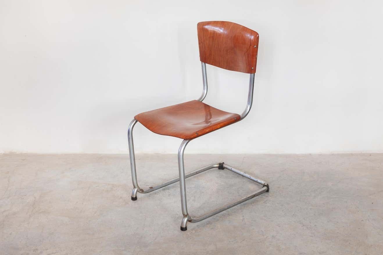 Bauhaus Very Rare Chrome Cantilever Pagholz Chairs photo vinterior