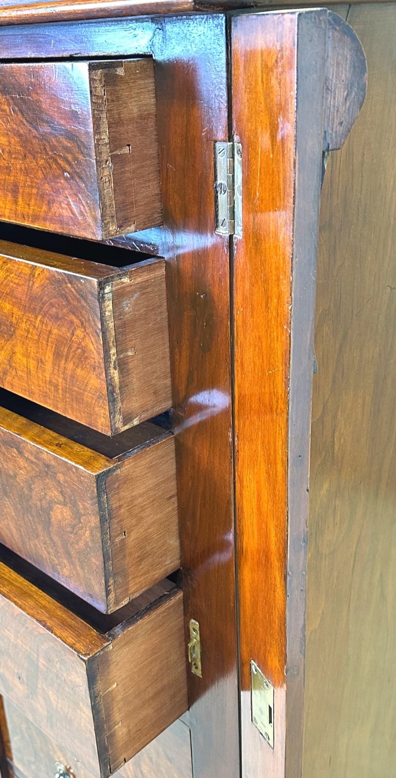 Walnut 19th Century Wellington Chest (England, Circa 1880) photo for sale