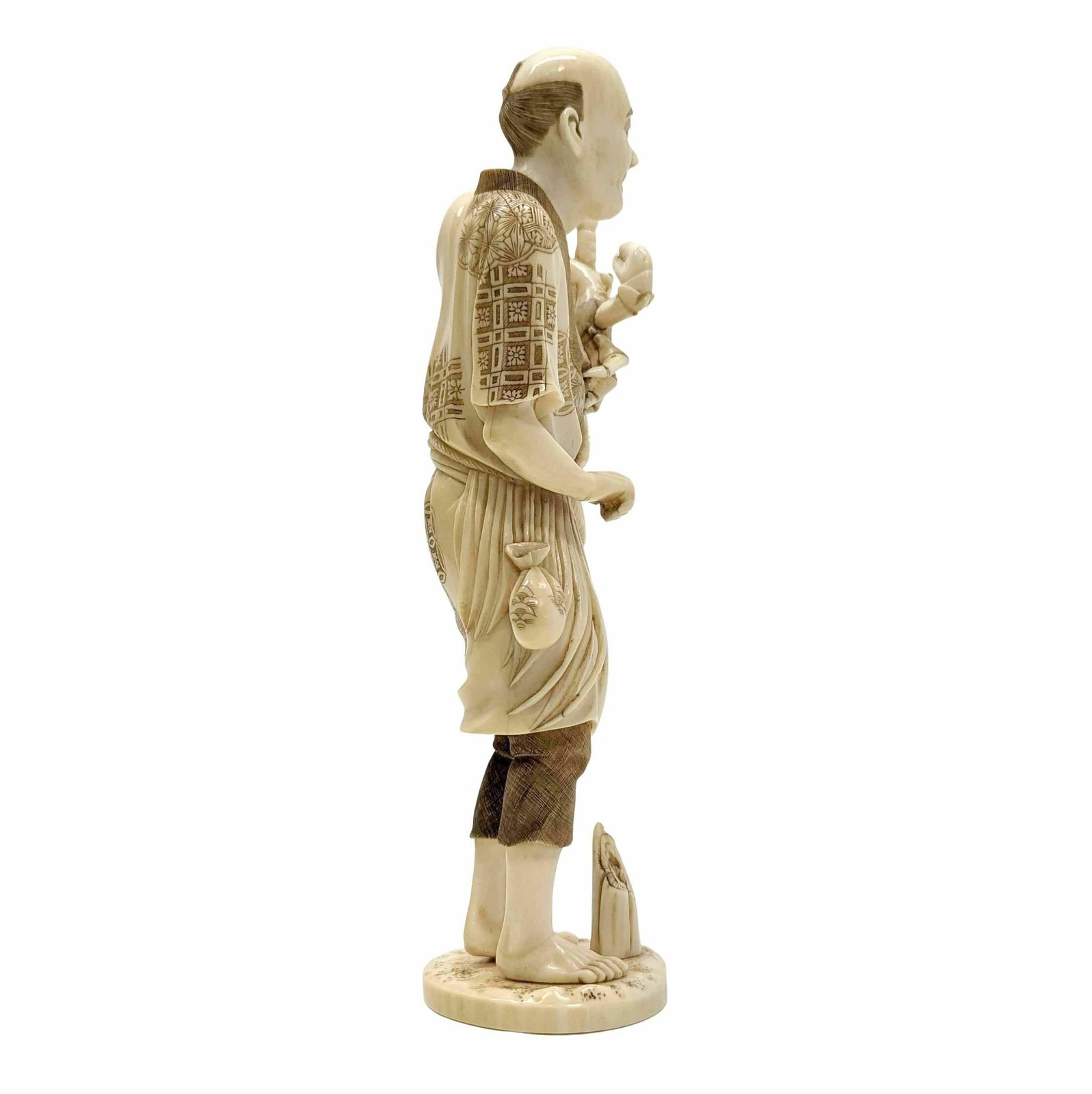 Okimomo In Ivory, Xixth Century The Mother The Son And The Hens photo 3108.0