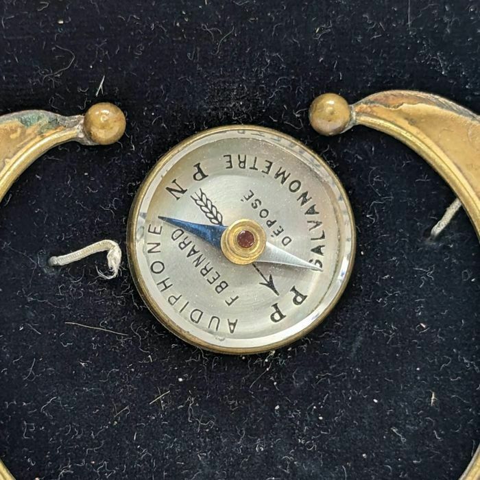 Scientific Apparatus Hearing Aids And Galvanometer photo buy