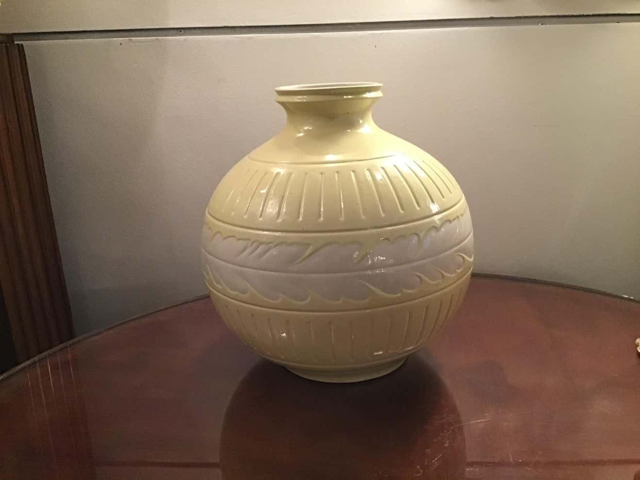 Richard Ginori Giovanni Gariboldi Vase Yellow White Ceramic, 1945, Italy photo Home Decor
