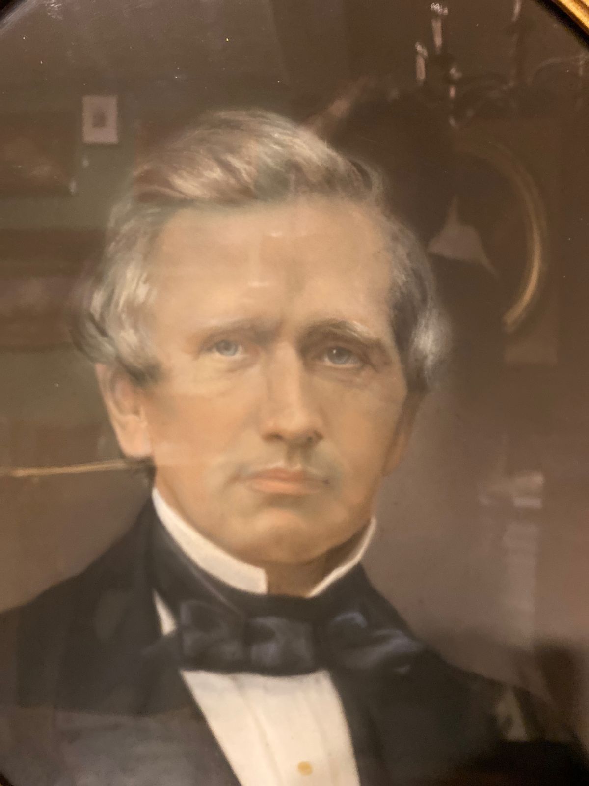 19th Century British School Portrait Of A Gentleman In Formal Evening Wear photo vinterior
