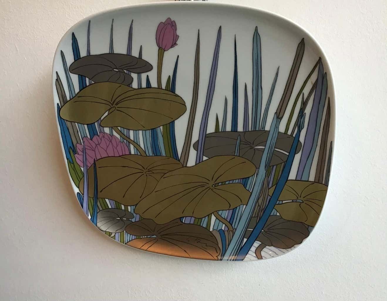 Rosenthal Wall Plate Porcelain "Lilies", 1979, Italy photo furniture