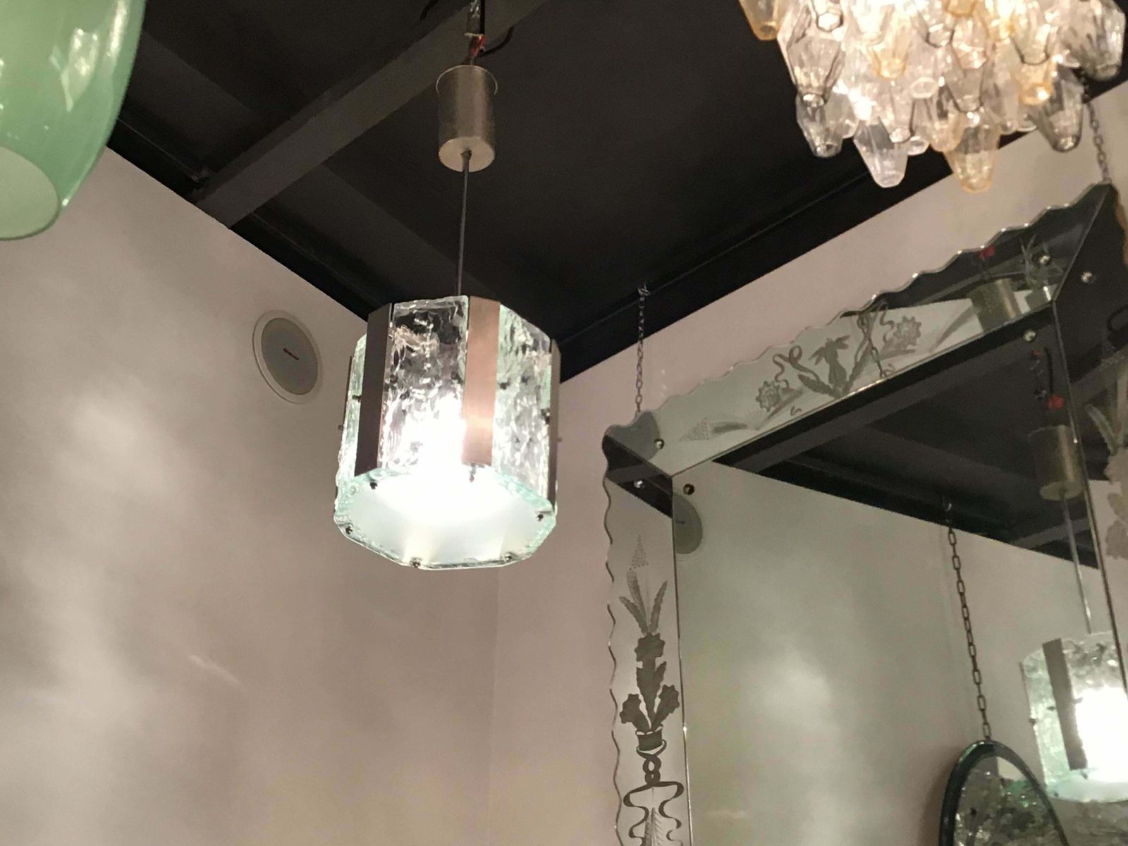 photo vintage Max Ingrand Fontana Arte N 4 Chandeliers Metal Crome Glass 1950 Italy