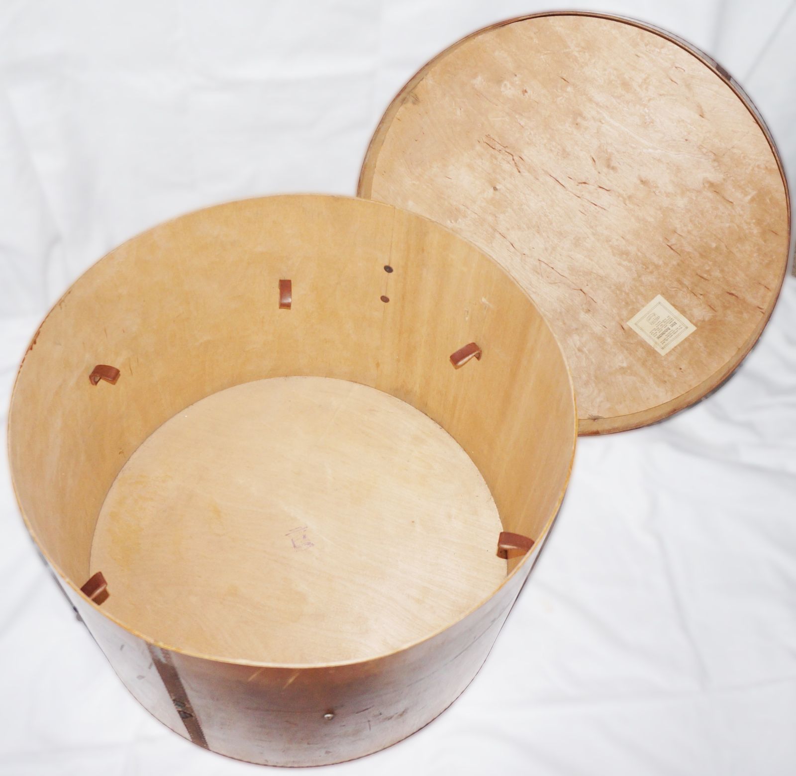 An Early 20th Century Bent Ply Atlas Hutschactel Or Hat Box photo for sale