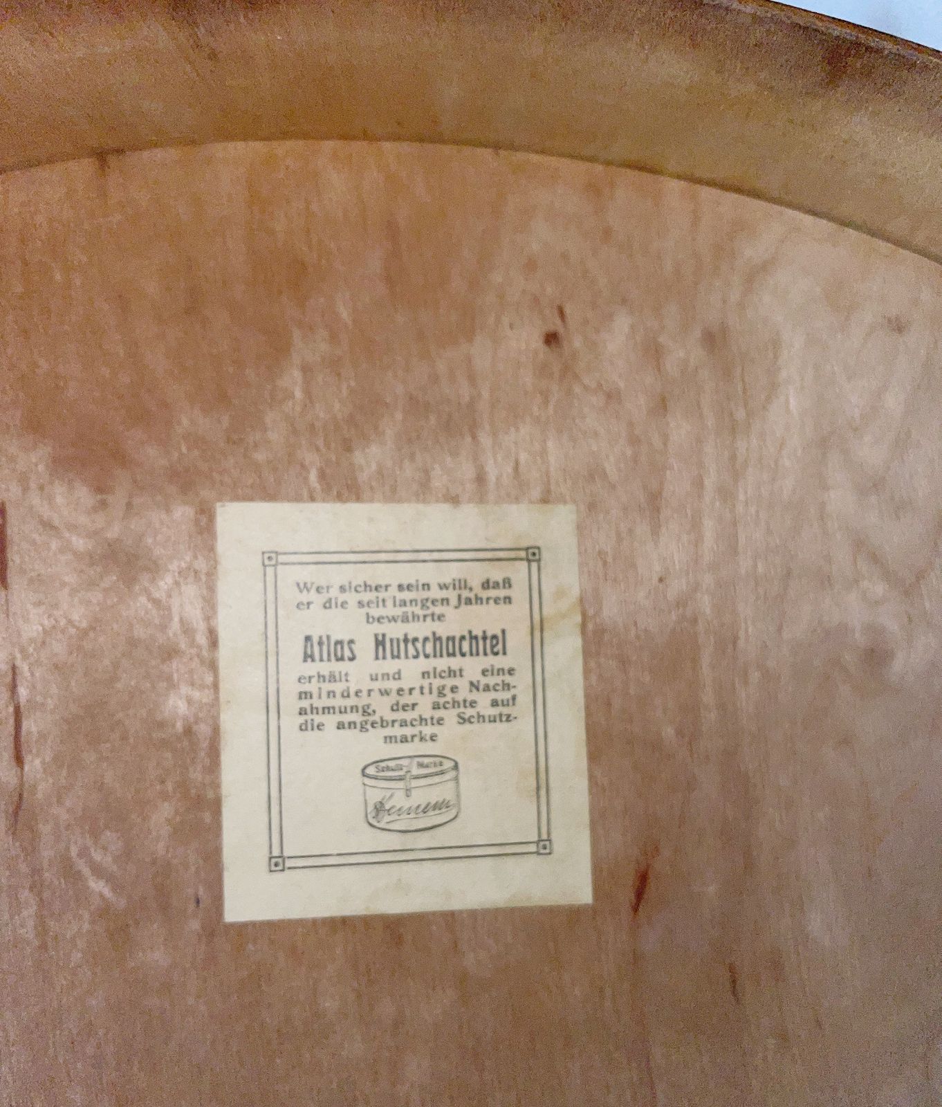 An Early 20th Century Bent Ply Atlas Hutschactel Or Hat Box photo Home Decor