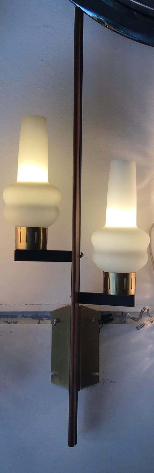 photo vintage Stilnovo Style Sconces Iron Brass Wood Opaline Glass, 1950, Italy