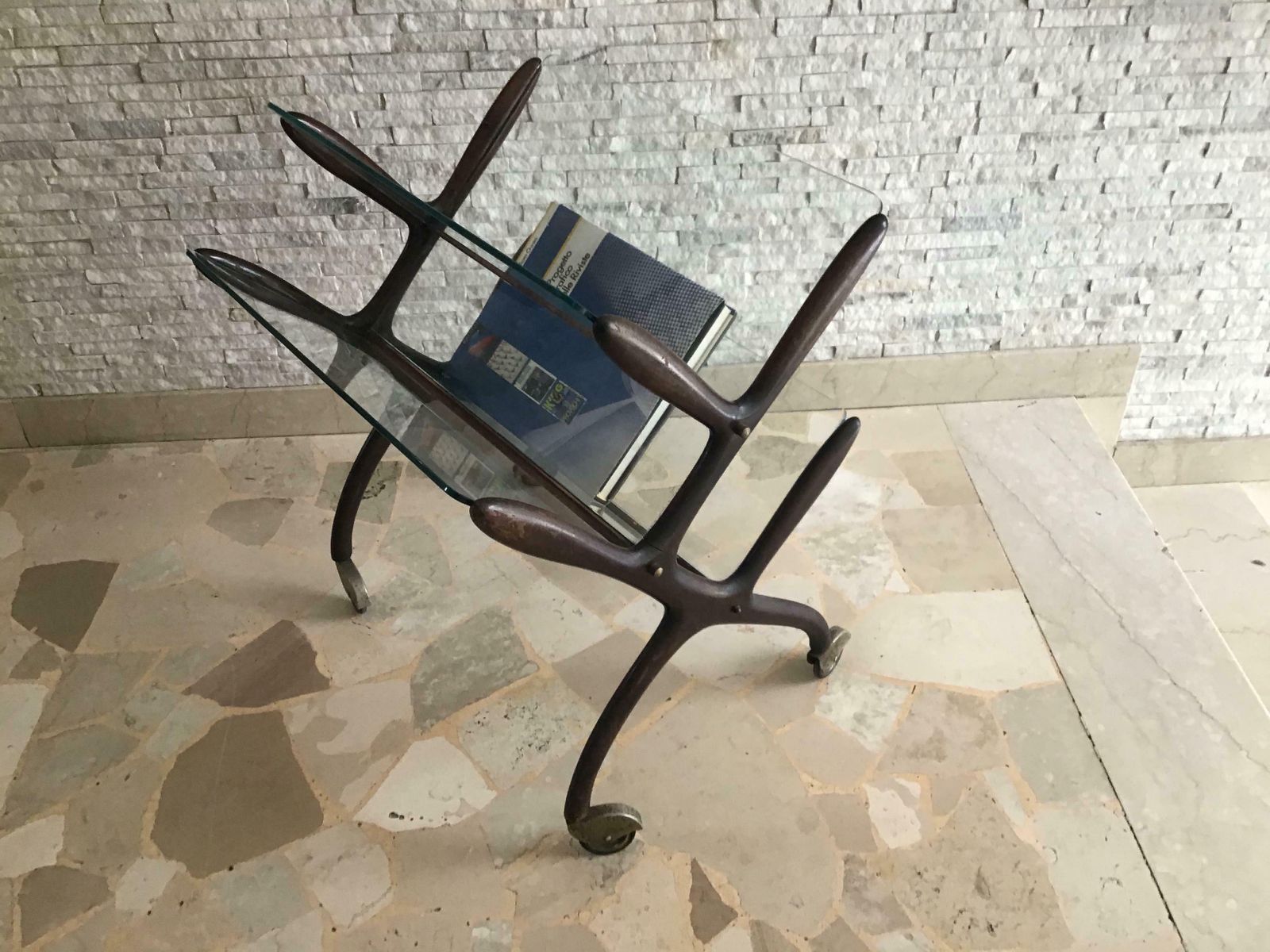Ico Parisi Magazine Rack Wood Glass Brass 1950 Italy photo for sale