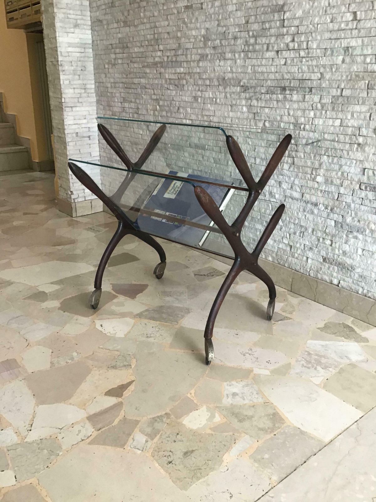 Ico Parisi Magazine Rack Wood Glass Brass 1950 Italy photo vinterior