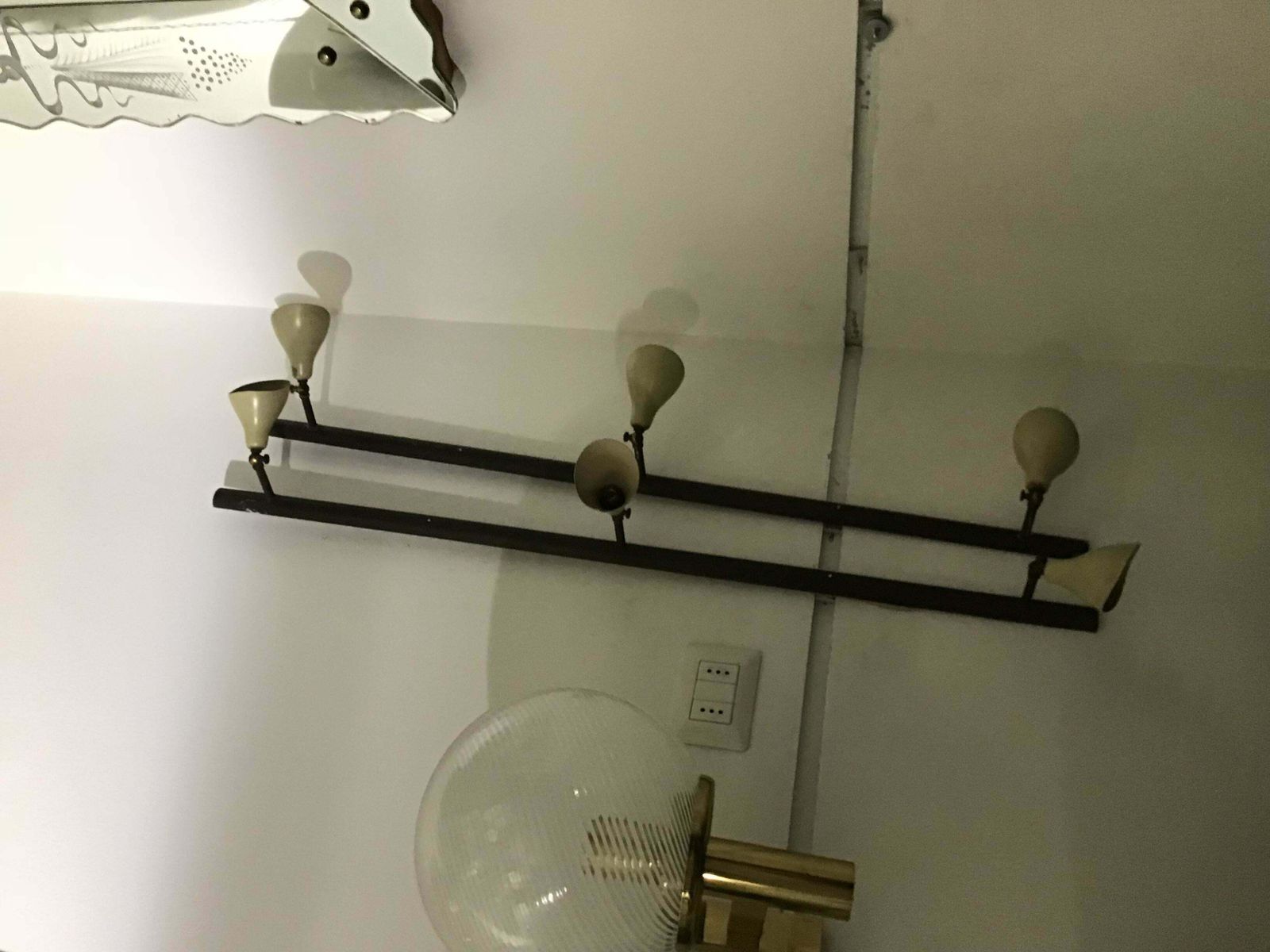 Arteluce Gino Sarfatti Brass And Painted Metal Wall Light Cream Colour, 1950 photo for sale