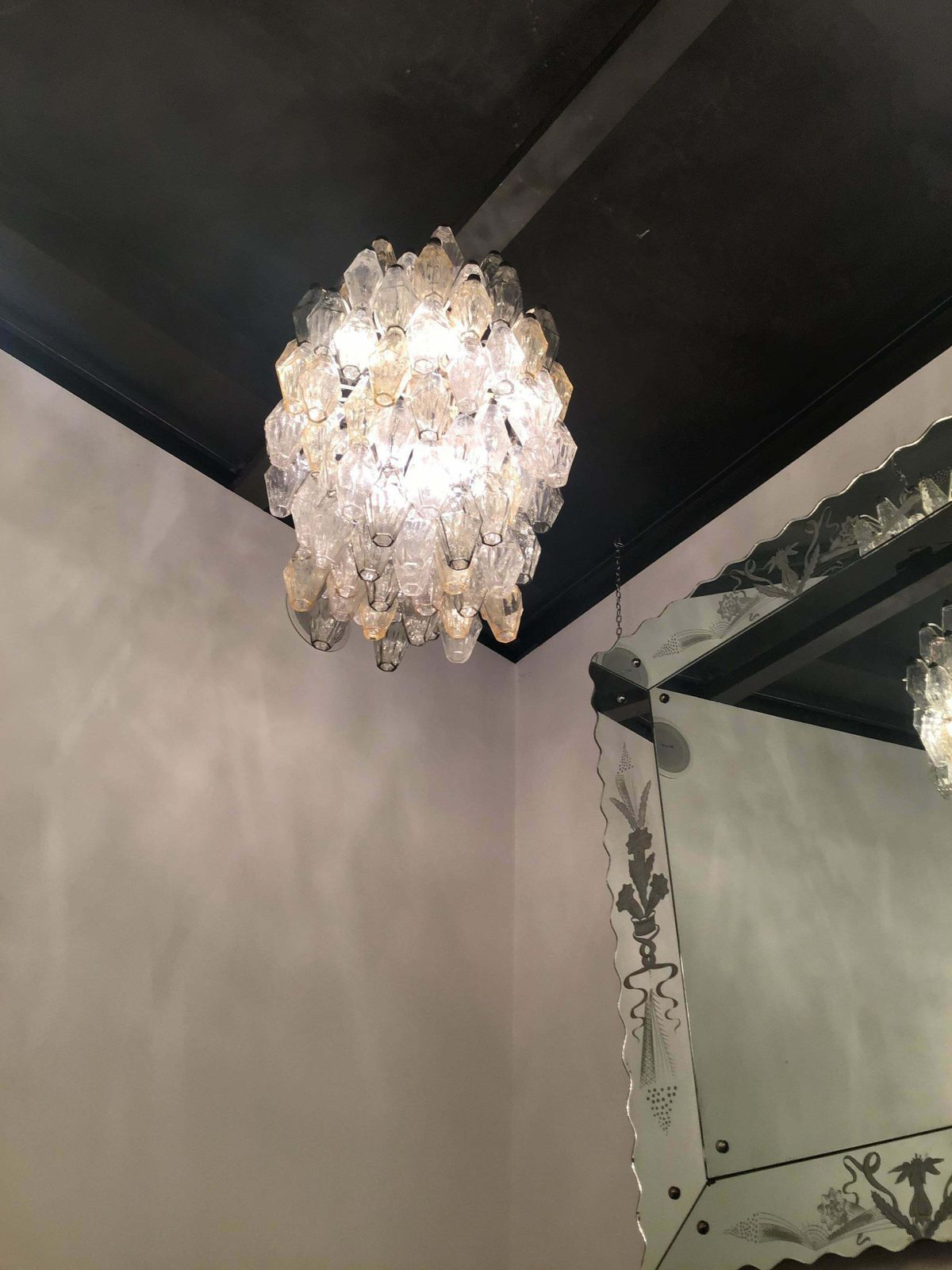 photo furniture Venini “Carlo Scarpa “ Poliedri. Chandelier Brass Murano Glass Iron 1955 Italy