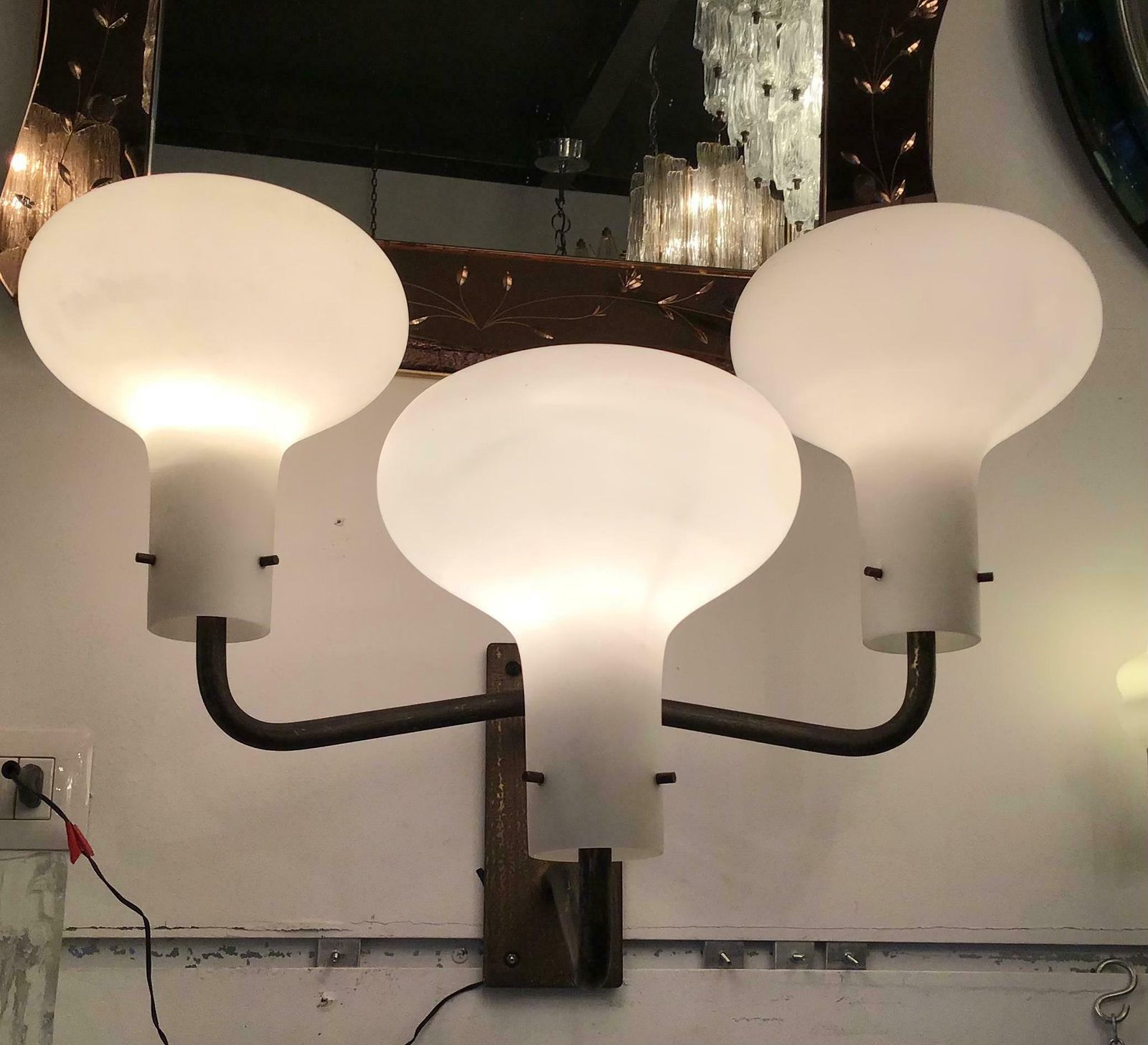 Ignazio Gardella Azucena Sconces Brass Opaline Glass 1955 Italy photo vintage