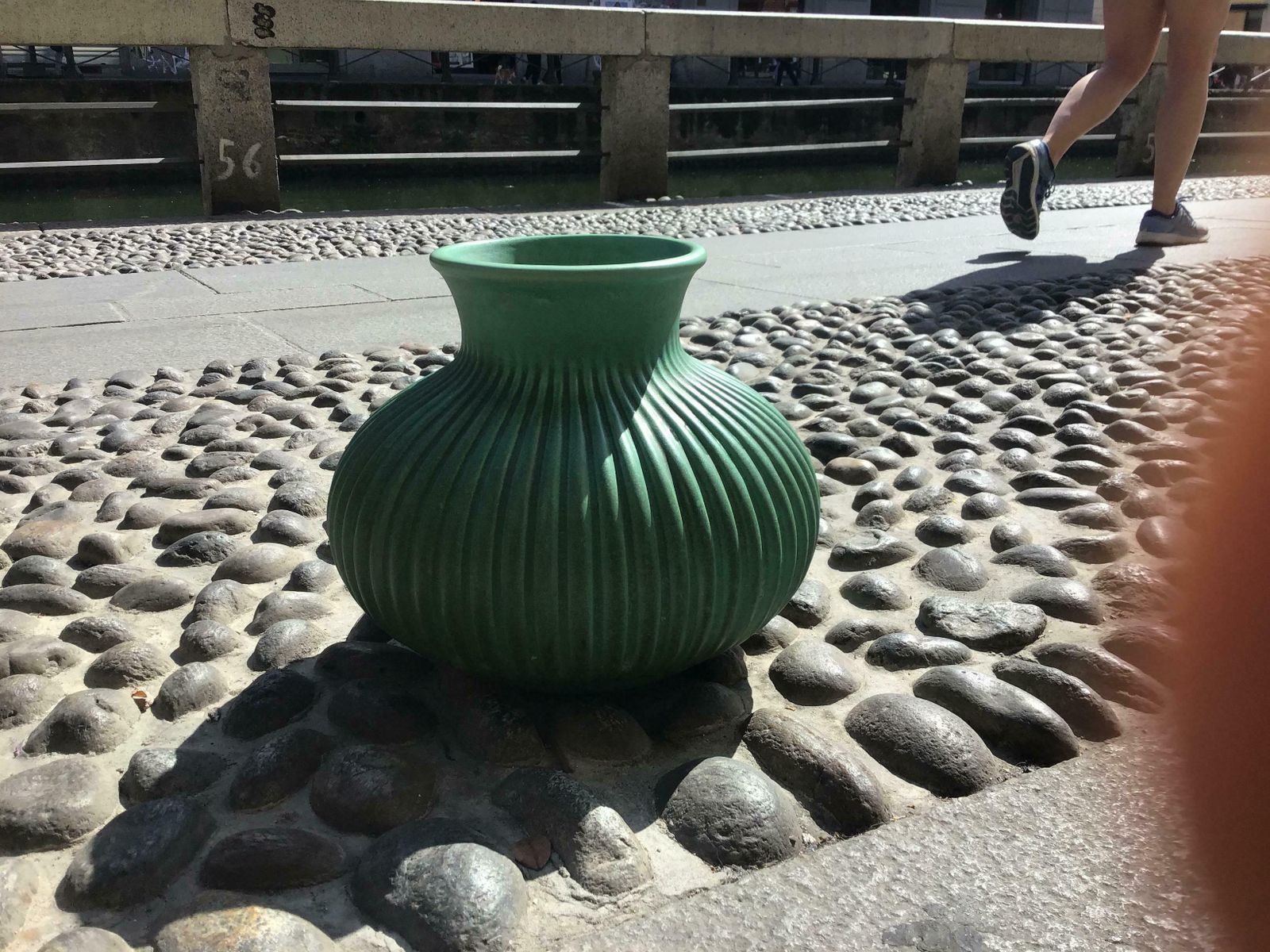 photo vinterior Richard Ginori “Giovanni Gariboldi “ Vase Ceramic, 1940, Italy