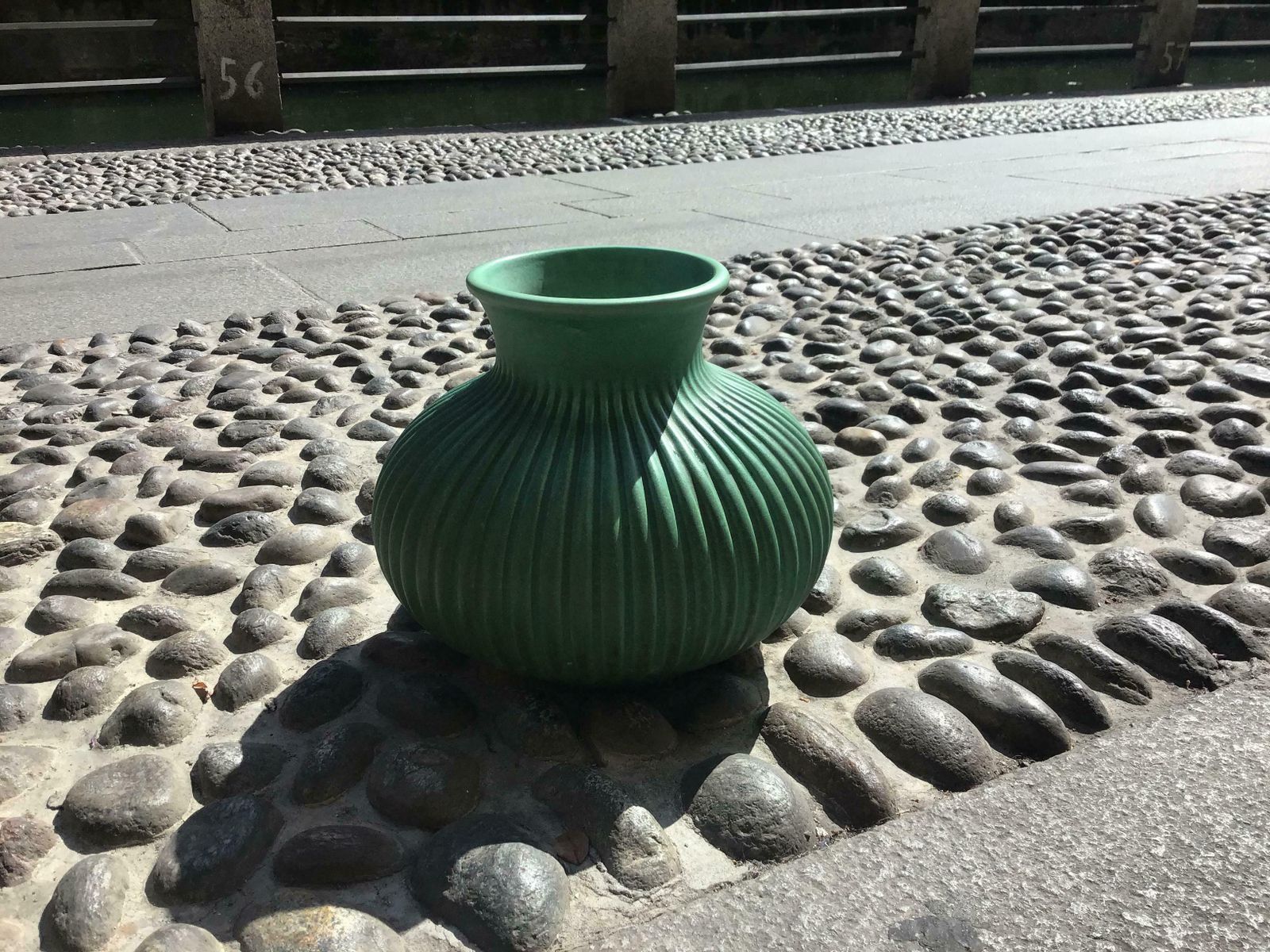 photo vintage Richard Ginori “Giovanni Gariboldi “ Vase Ceramic, 1940, Italy