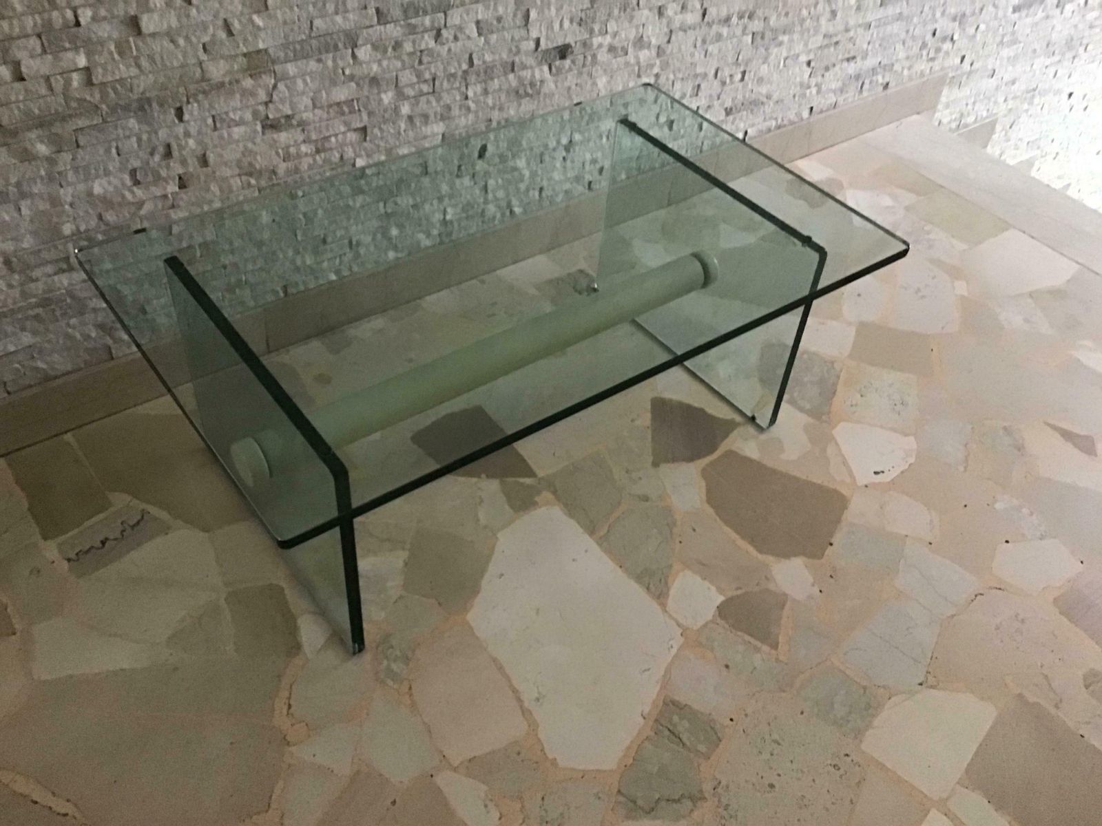 photo furniture Fontana Arte Coffee Table Glass Metal 1969 Italy