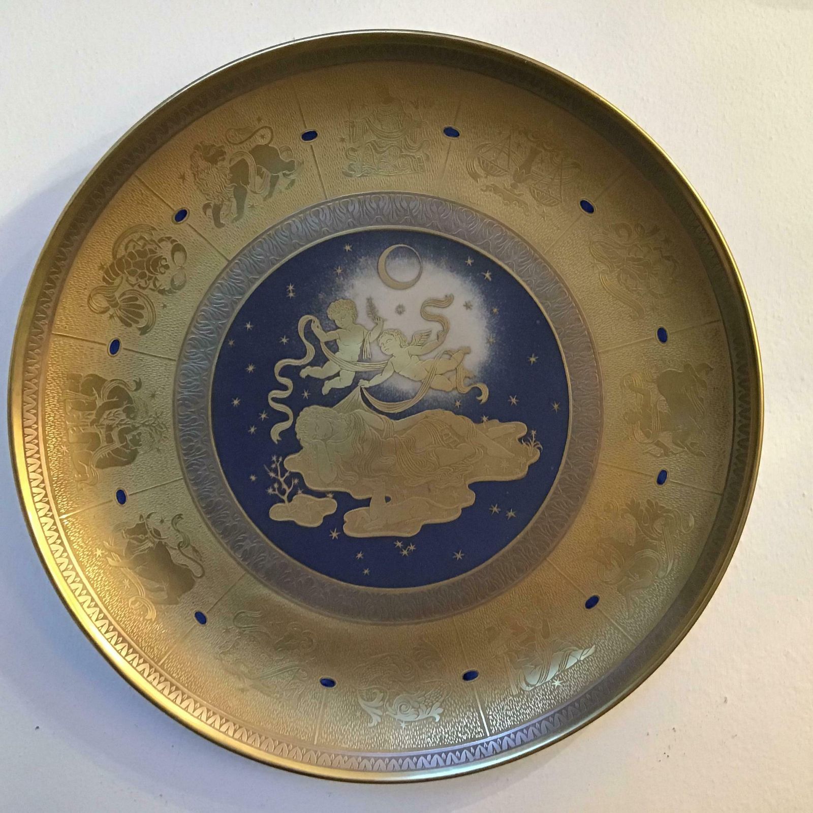 Morbelli Wall Plate Gold Porcelain #La Notte” 1960 Italy photo vintage