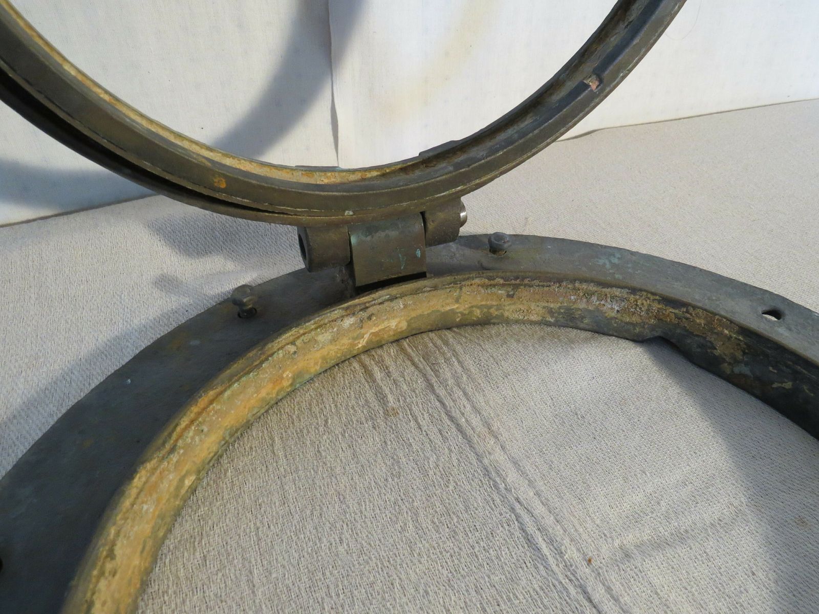 Bronze Porthole Ships Window Early 20th Century. photo vinterior
