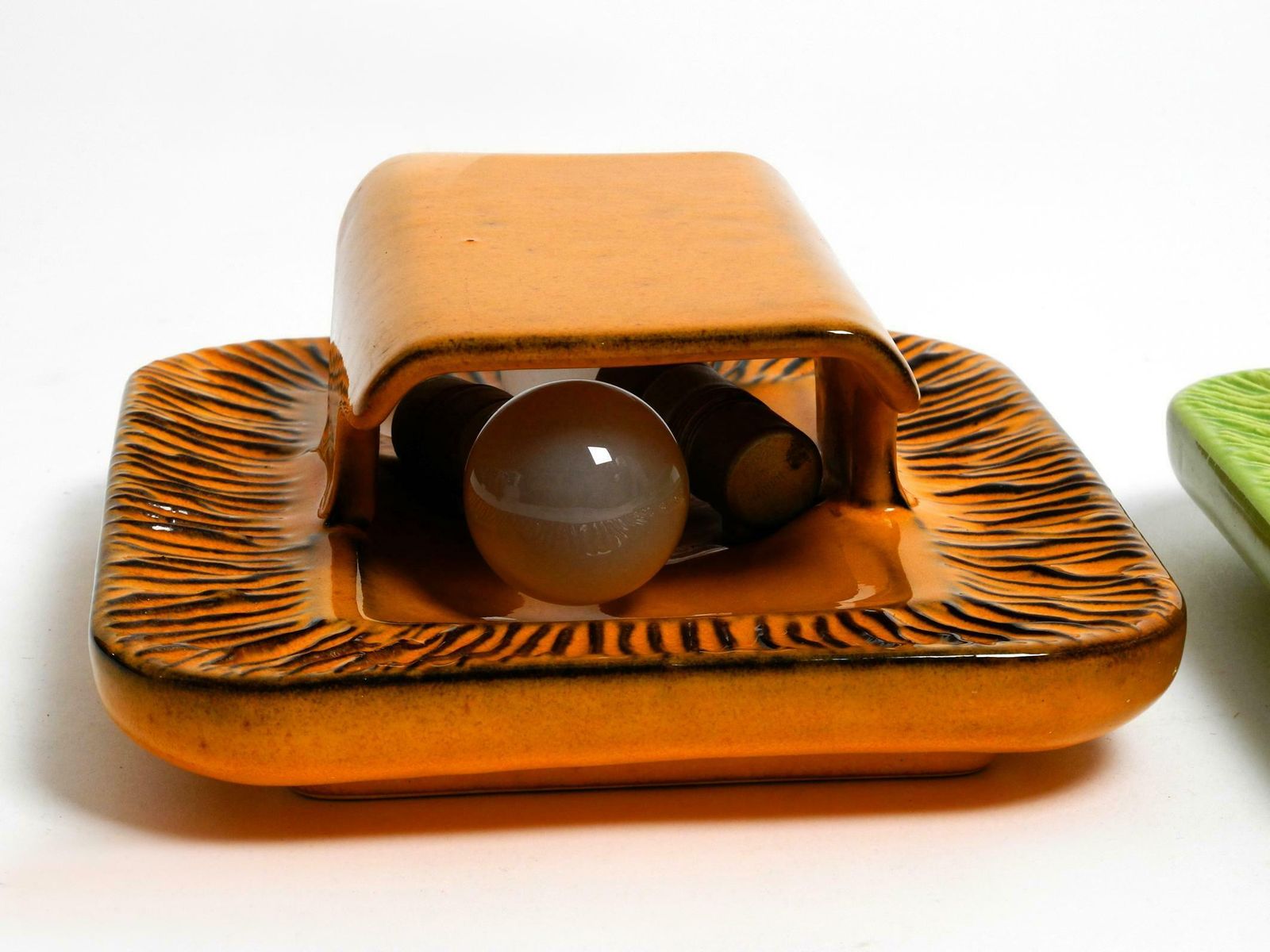 Pair Of Extraordinary Orange And Green Glazed 60s Ceramic Wall Lights By Kaiser photo 774.0