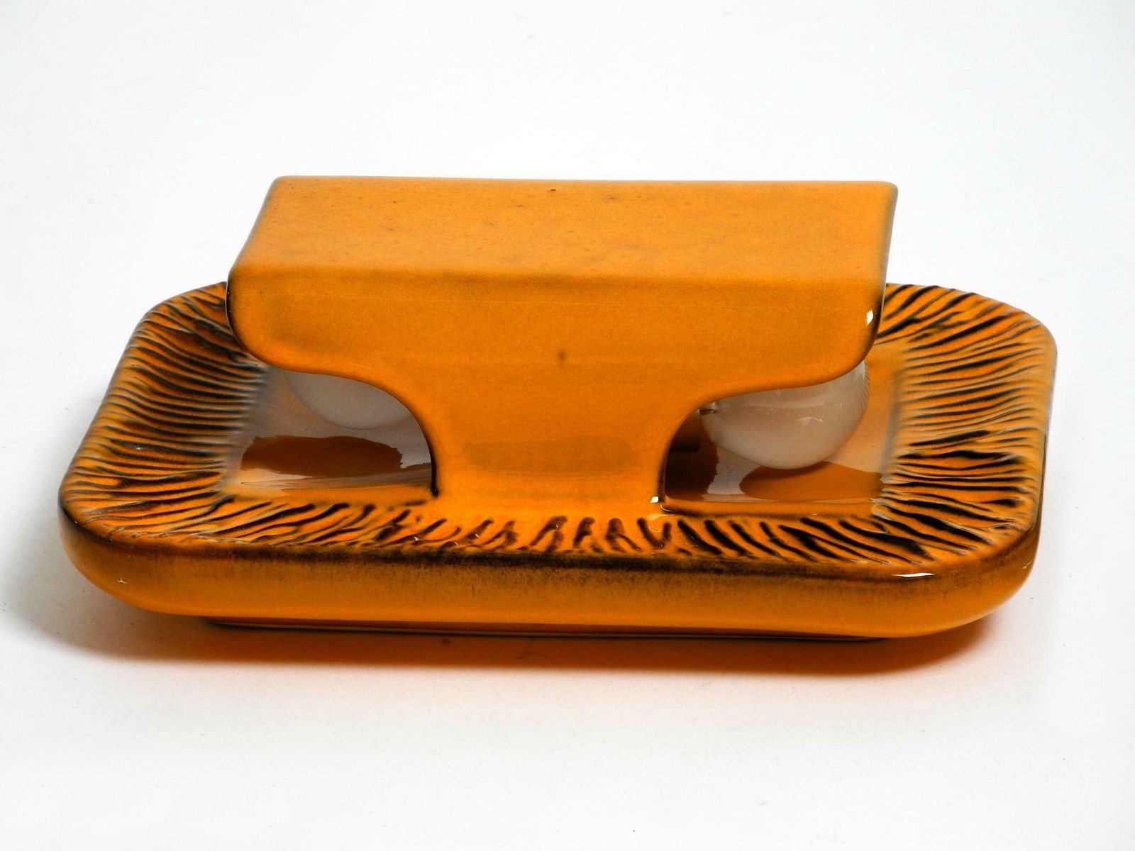 photo vintage Pair Of Extraordinary Orange And Green Glazed 60s Ceramic Wall Lights By Kaiser