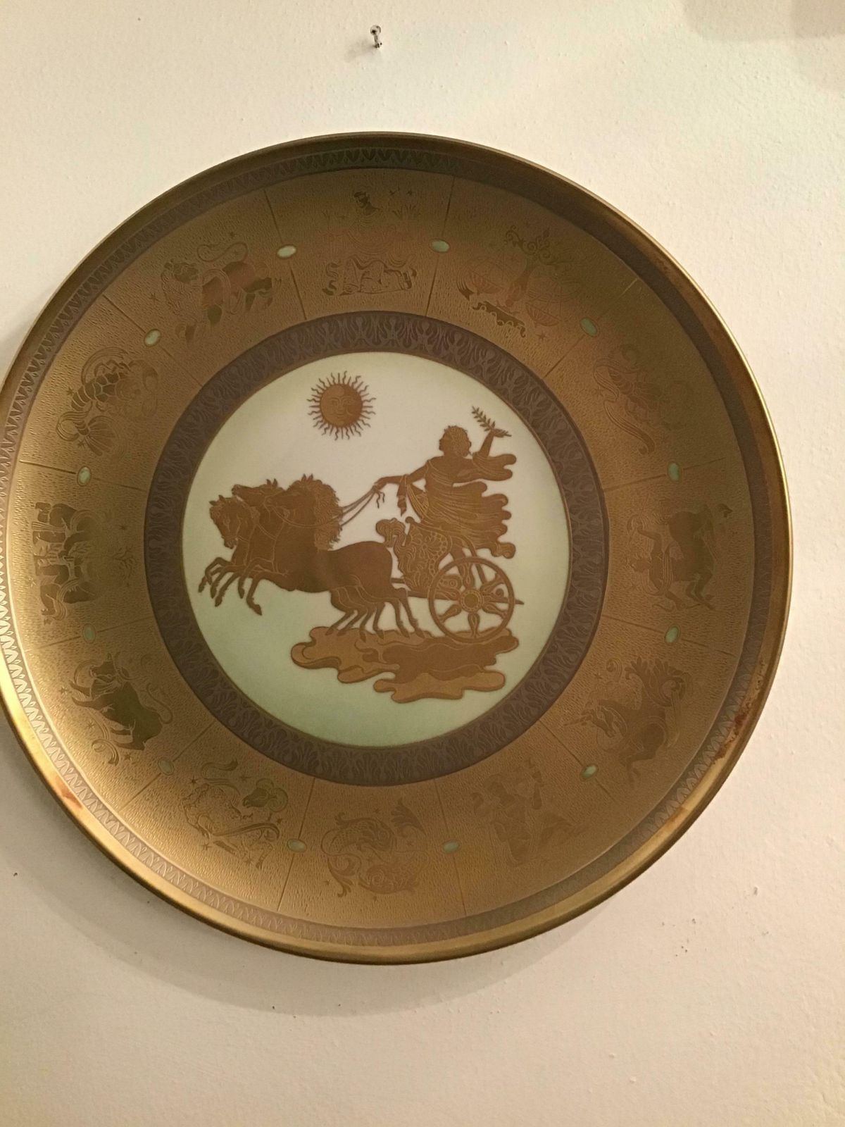 Morbelli “Il Giorno“ Porcelain Wall Plate Pure Gold, 1960, Italy photo 2440.0