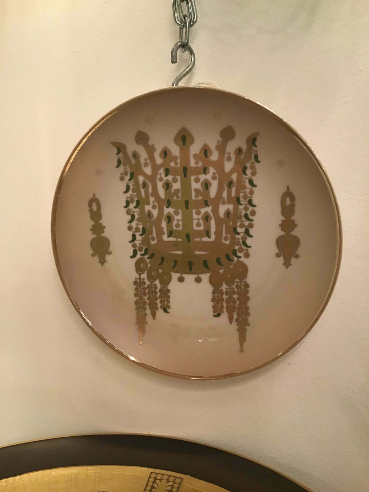 Morbelli Porcelain “Dinastia Silla” Wall Plates Worked With Pure Gold 1960 Italy photo Art