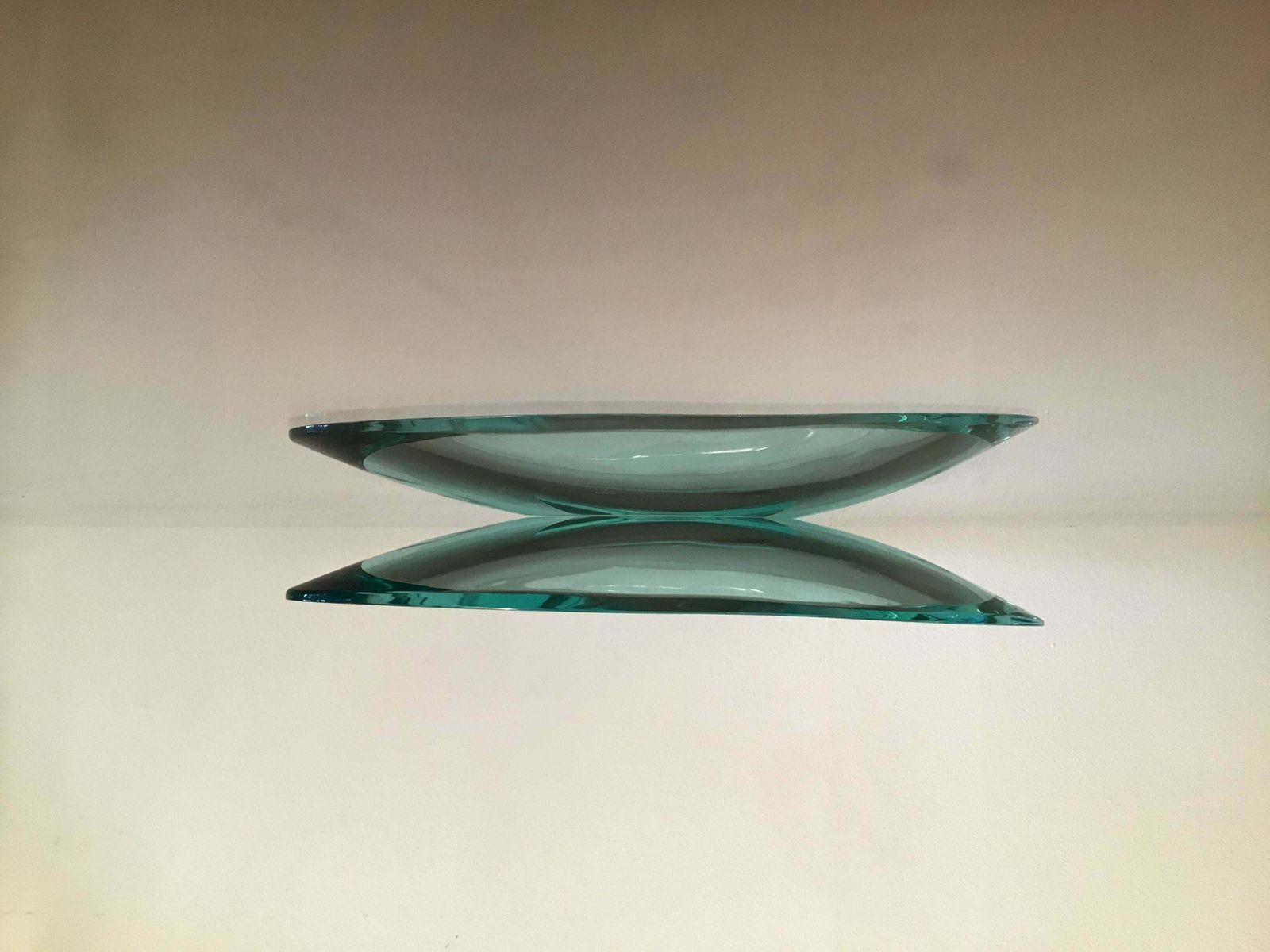 Fontana Arte Centrepiece/Svuota Tasche Glass, 1950, Italy photo for sale