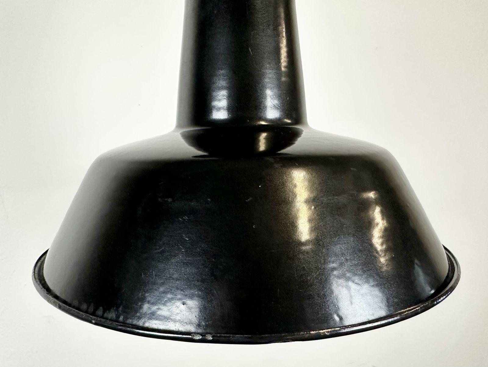Industrial Black Enamel Factory Lamp With Cast Iron Top, 1960s photo vintage