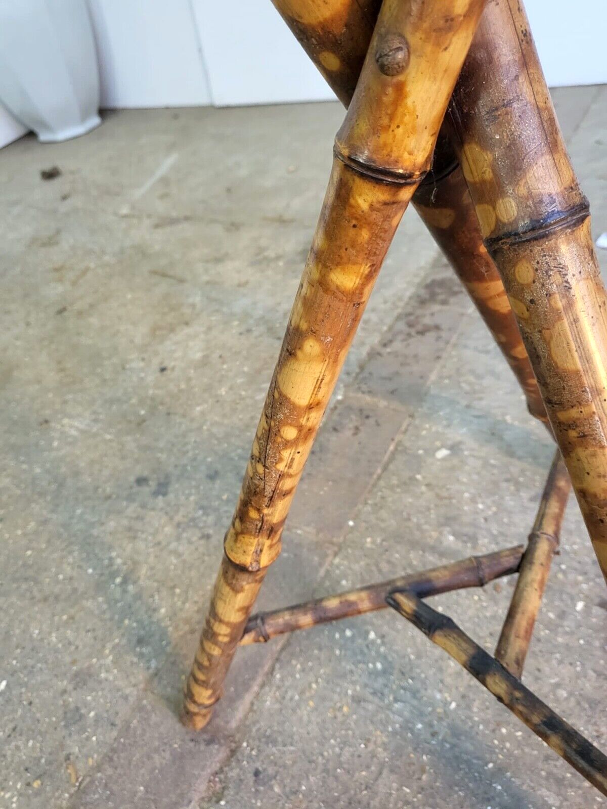 Antique Victorian Tiger Octagonal Wicker Bamboo Tripod Side End Lamp Table photo buy