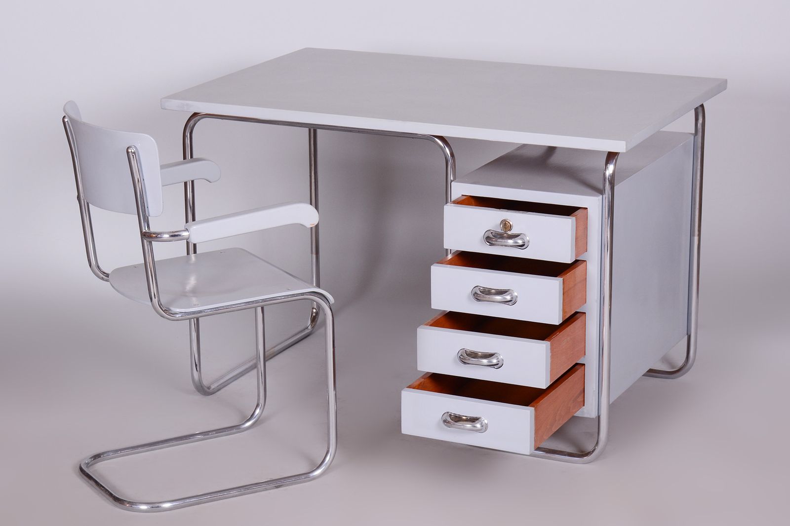 Set Of Bauhaus Writing Desk And Chair Made By Hynek Gottwald, Czechia, 1930s, Lacquered Wood