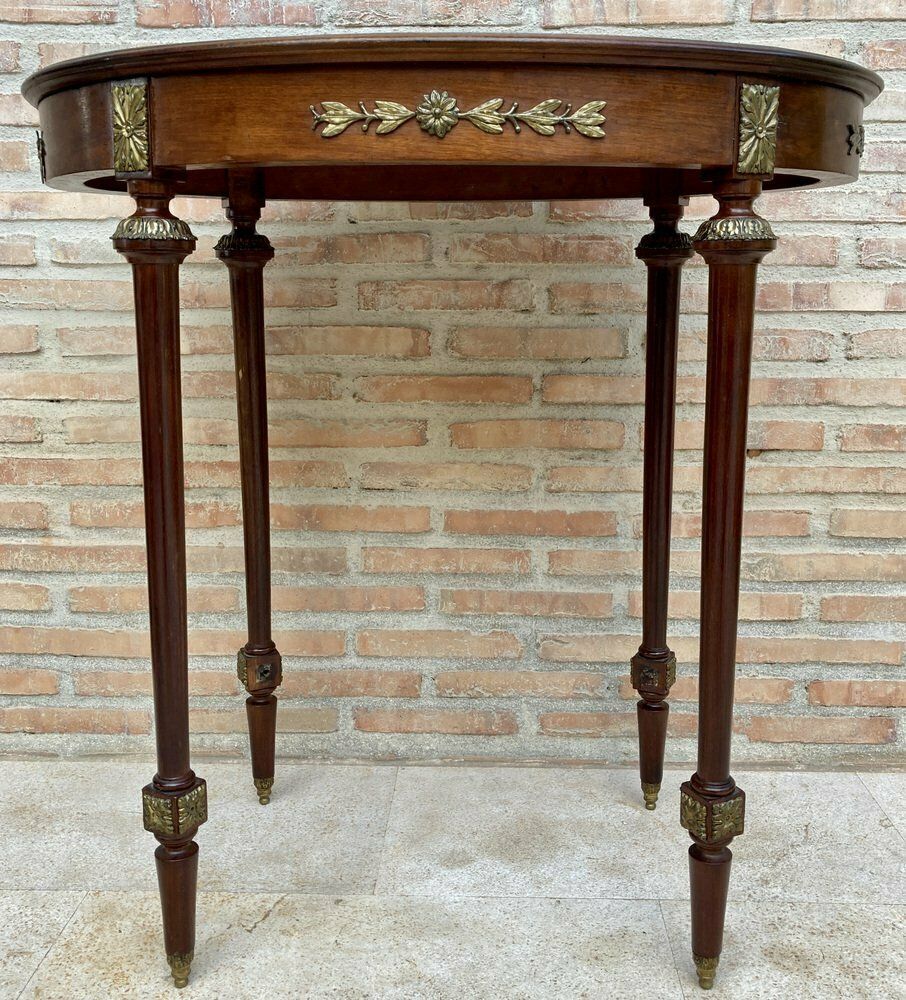 Mid 20th Century French Oak Wood Oval Side Table, 1950s photo Furniture