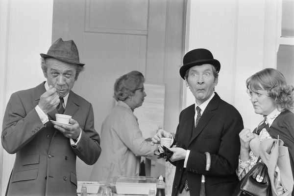 ' Carry On Tea Break ' By Larry Ellis Oversized Resin