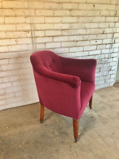 Vintage Tub Chair, Velvet photo furniture