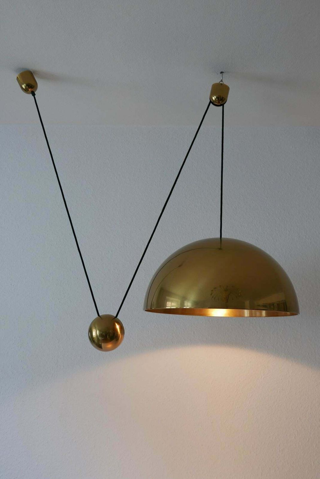 Exceptional Solan Counter Balance Pendant Lamp By Florian Schulz, 1980s, Germany photo 5902.0