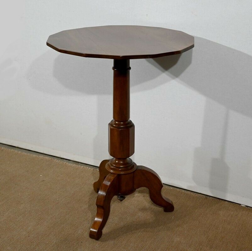 Small Tripod Pedestal Table In Mahogany, Restoration Period   1st Part Of The 19th Century photo for sale