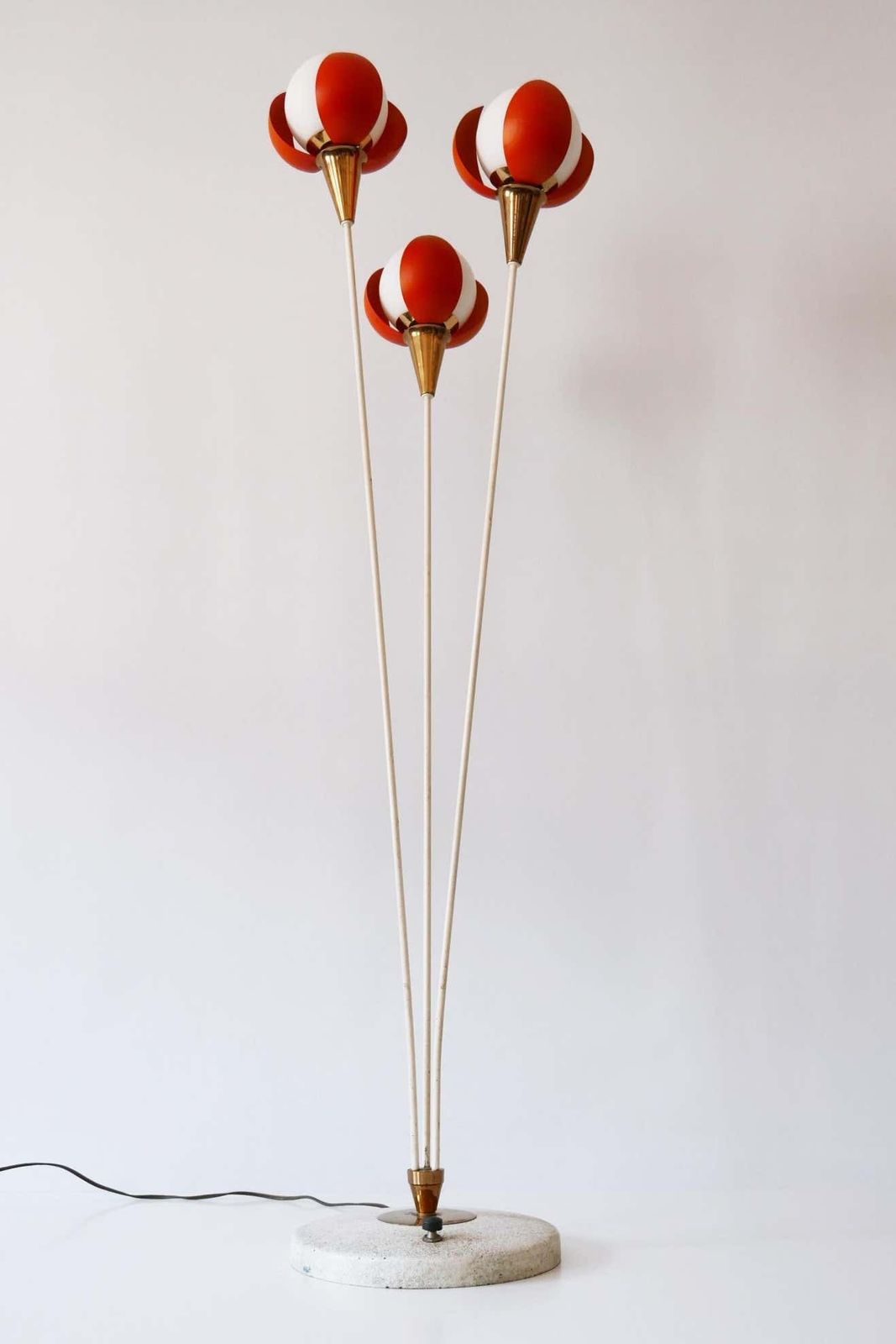 photo vinterior Amazing Mid Century Modern Three Flamed Floor Lamp Buds, 1950s, France