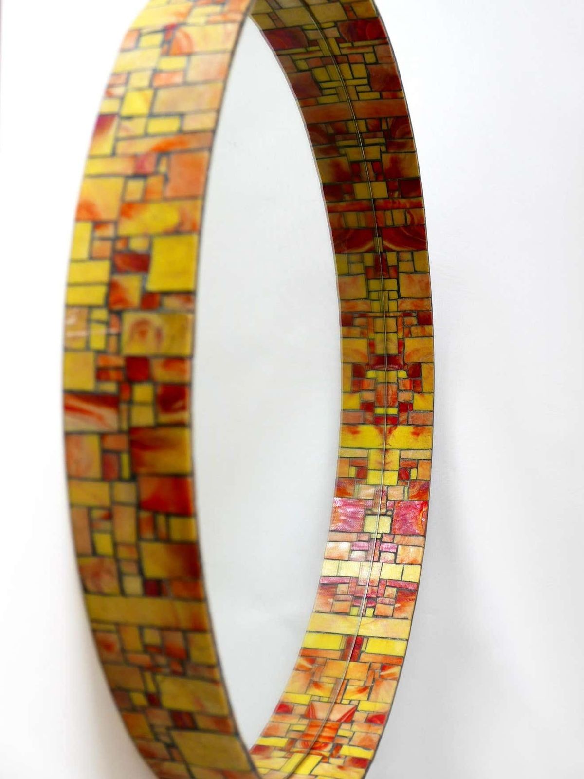 photo vinterior Exceptional Mid Century Modern Mosaic Framed Circular Wall Mirror, Italy, 1960s