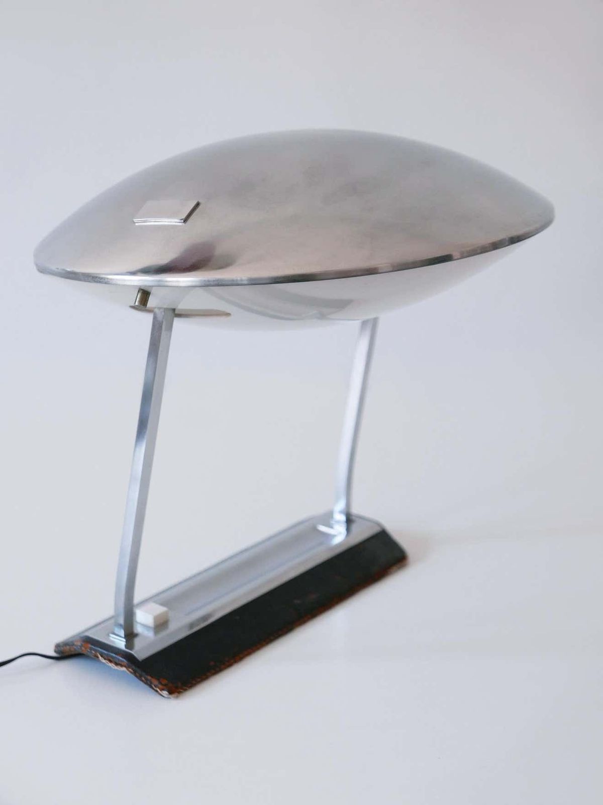 photo furniture Rare Mid Century Modern Stilnovo Desk Lamp Model 8050 Metalarte 1960s