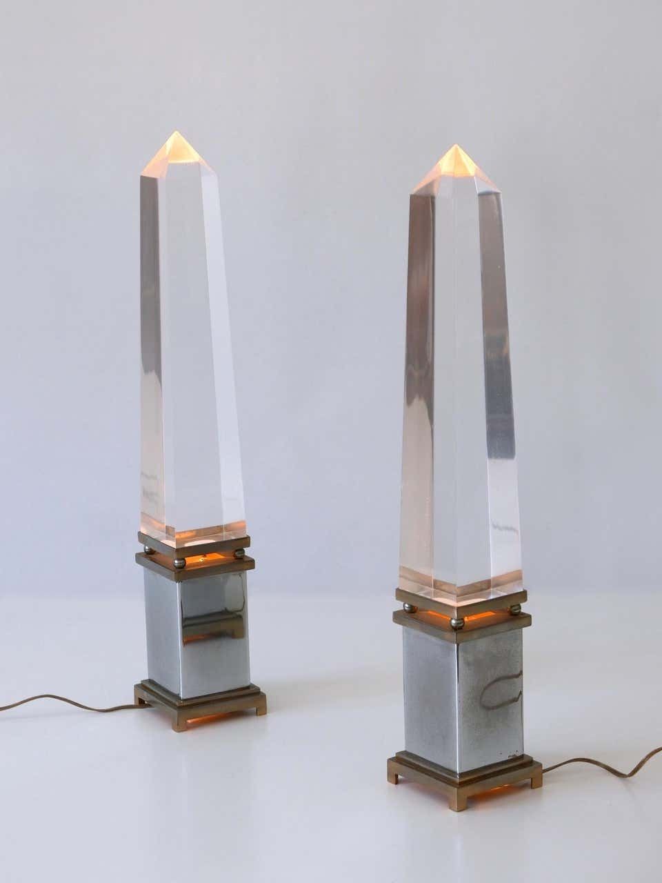 Set Of Two Lucite Obelisk Table Lamps By Sandro Petti For Maison Jansen France photo Lighting