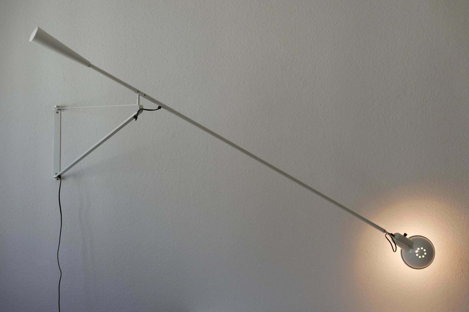 Articulated Wall Lamp Model 265 By Paolo Rizzatto For Arteluce 1973 Italy photo Lighting