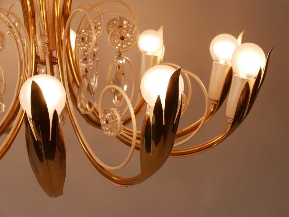 photo vintage Elegant 10 Flamed Chandelier Or Ceiling Lamp By Vereinigte Werkstätten 1950s