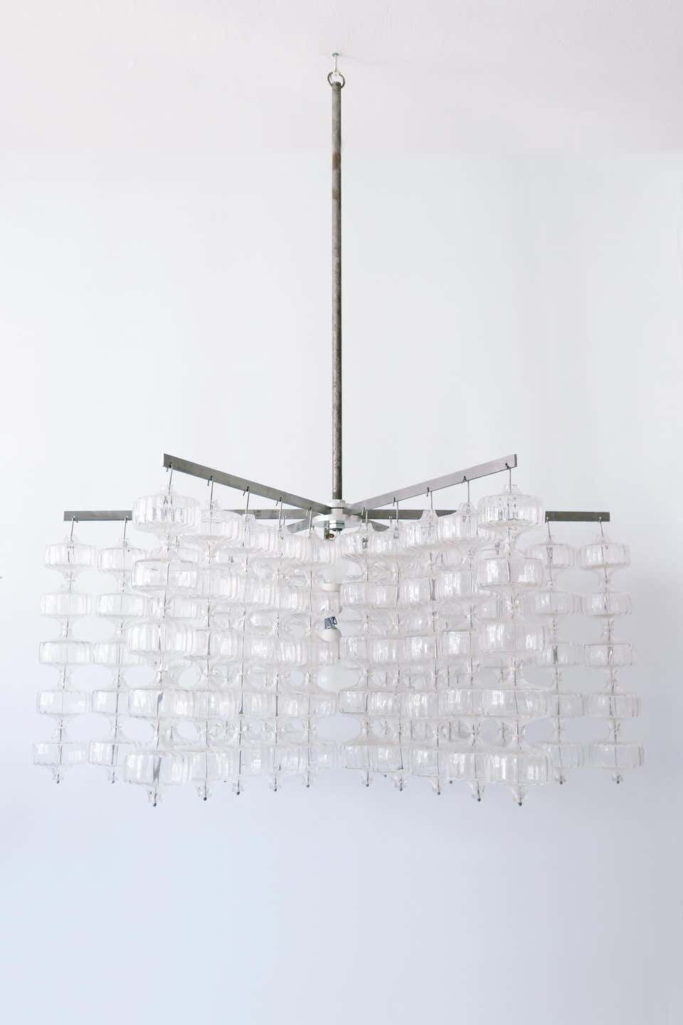 photo vinterior Huge Mid Century Modern Chandelier By Aloys Ferdinand Gangkofner, 1968, Germany
