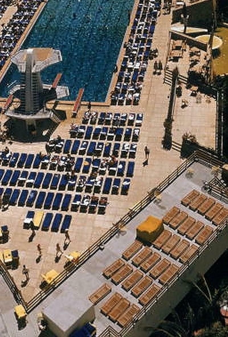 Ariel Pool, Miami By Slim Aarons photo Art
