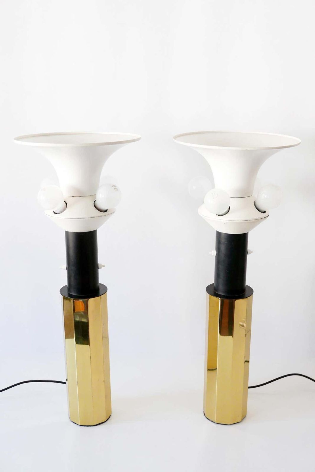 photo buy Set Of Two Huge, 5 Flamed Midcentury Decagonal Brass Table Lamps, 1960s, Germany