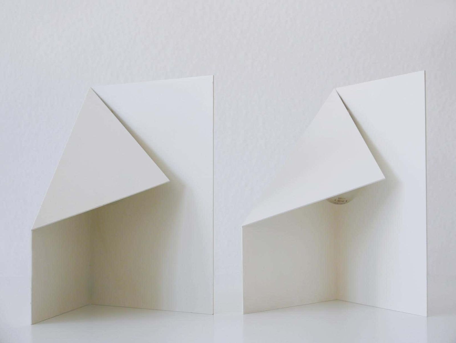 Pair Of Elegant Side Table Lamps A 4 By Torben Holmbäck For B. J. Metal Denmark photo for sale