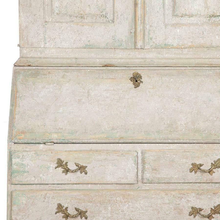 Swedish 18th Century Rococo Secretary photo 4800.0