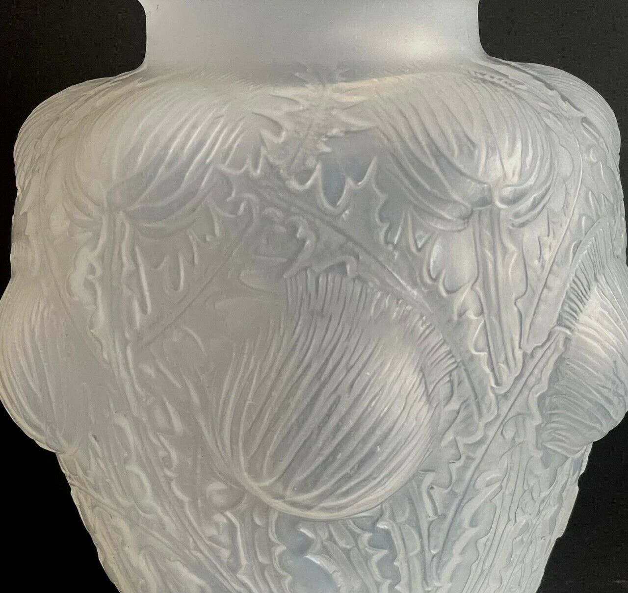 René Lalique Art Deco Vase "Domremy" 1926 photo for sale
