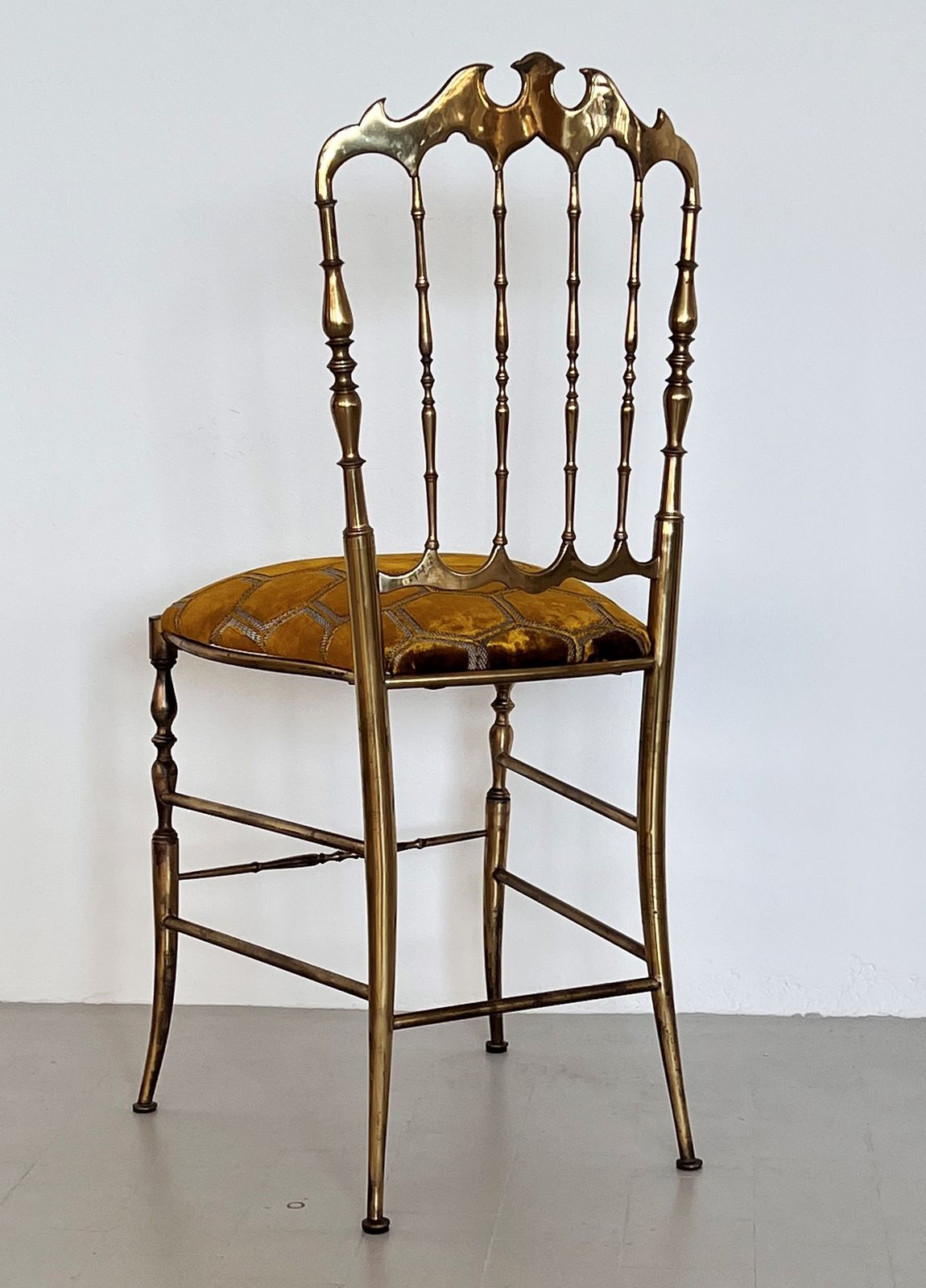 Italian Midcentury Chiavari Chair In Full Brass With New Upholstery From Designers Guild, 1970s photo vinterior