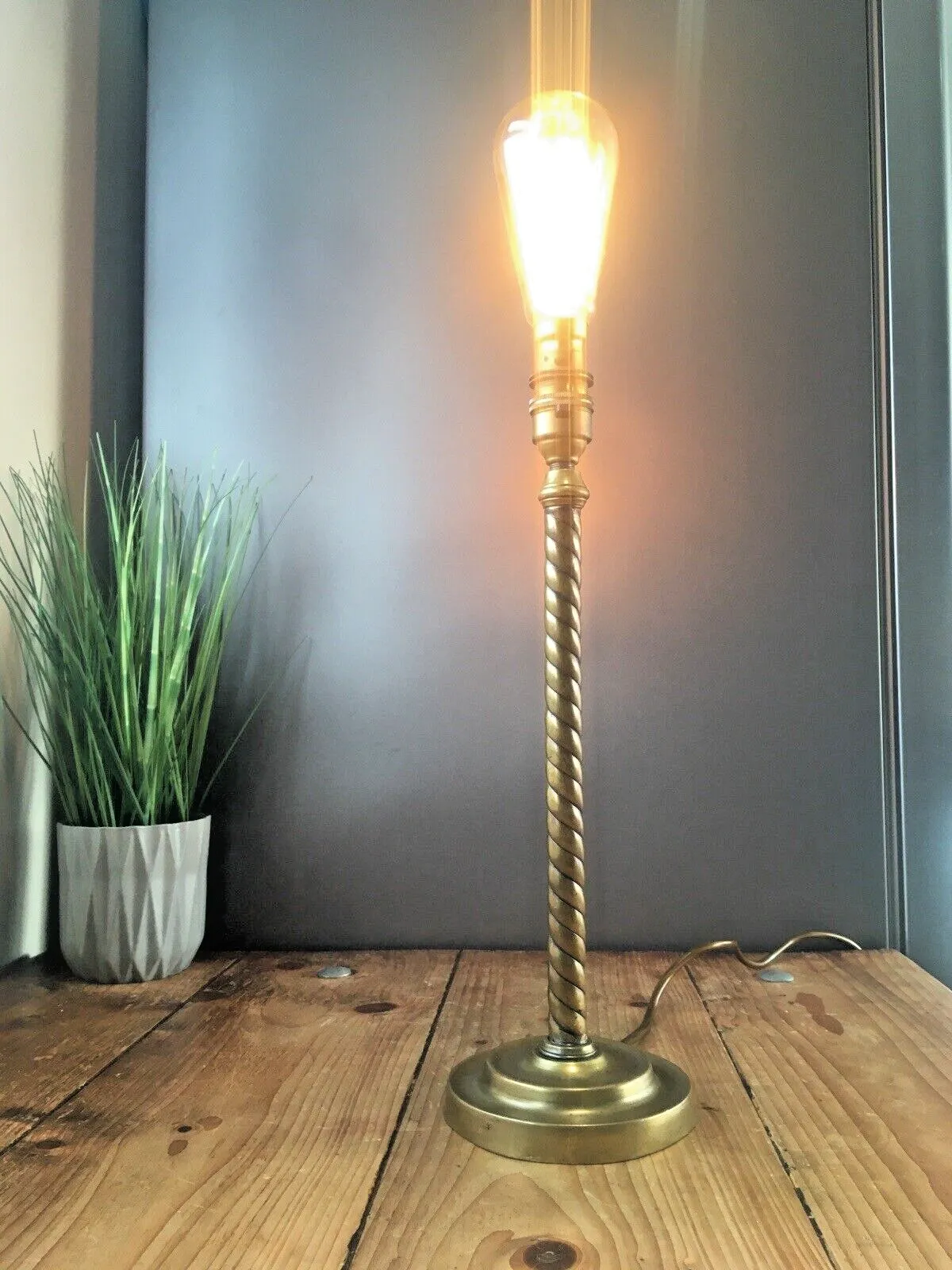 Antique Spiral Rope Twist Column Table Lamp Grand Vintage Country House Decor