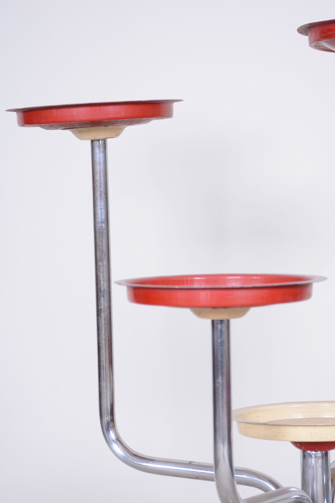 photo furniture Czech Bauhaus Flower Stand Made Of Chrome Plated Steel, Very Well Preserved And Stable, Czechia, 1930s